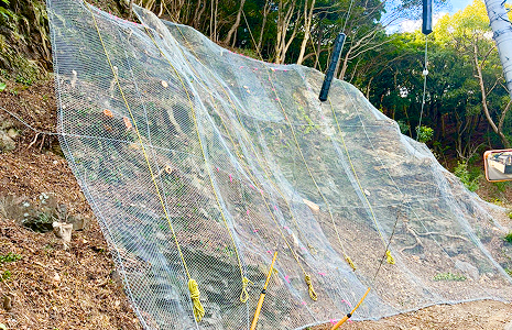 落石防護網